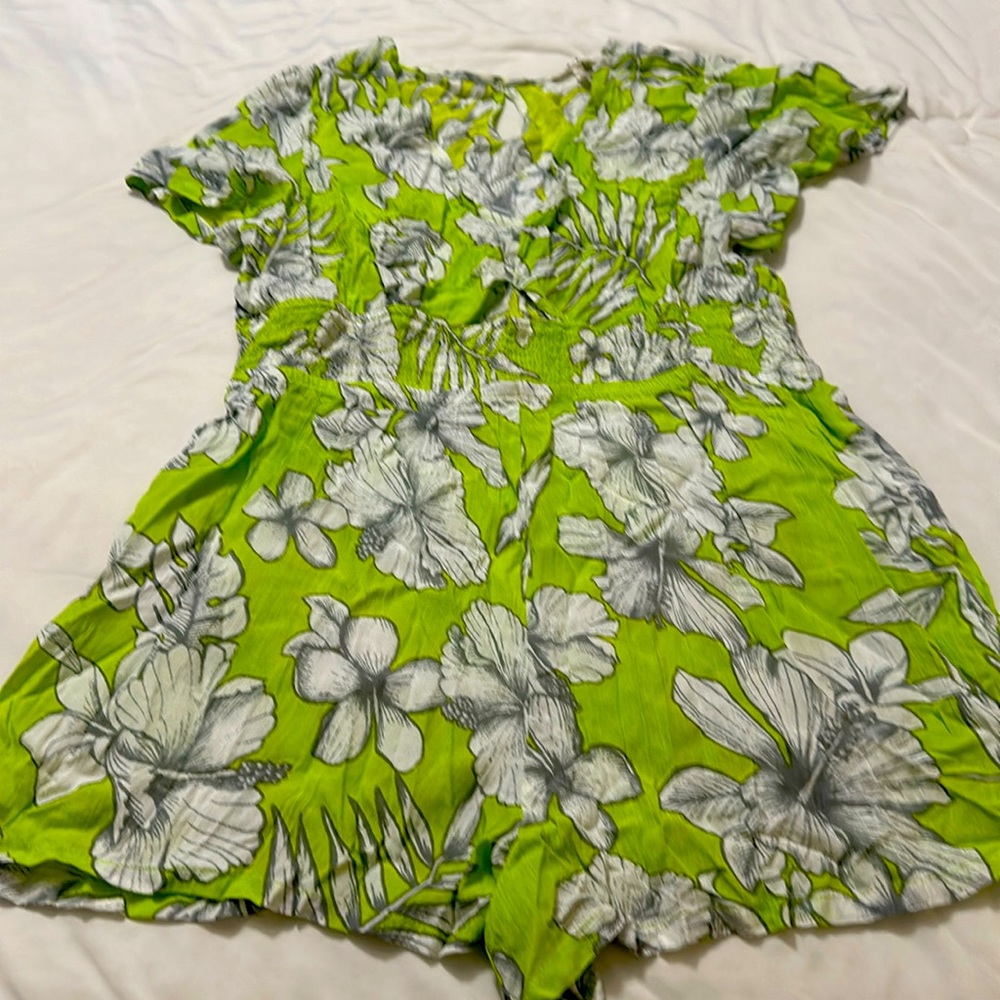 NWT Short romper